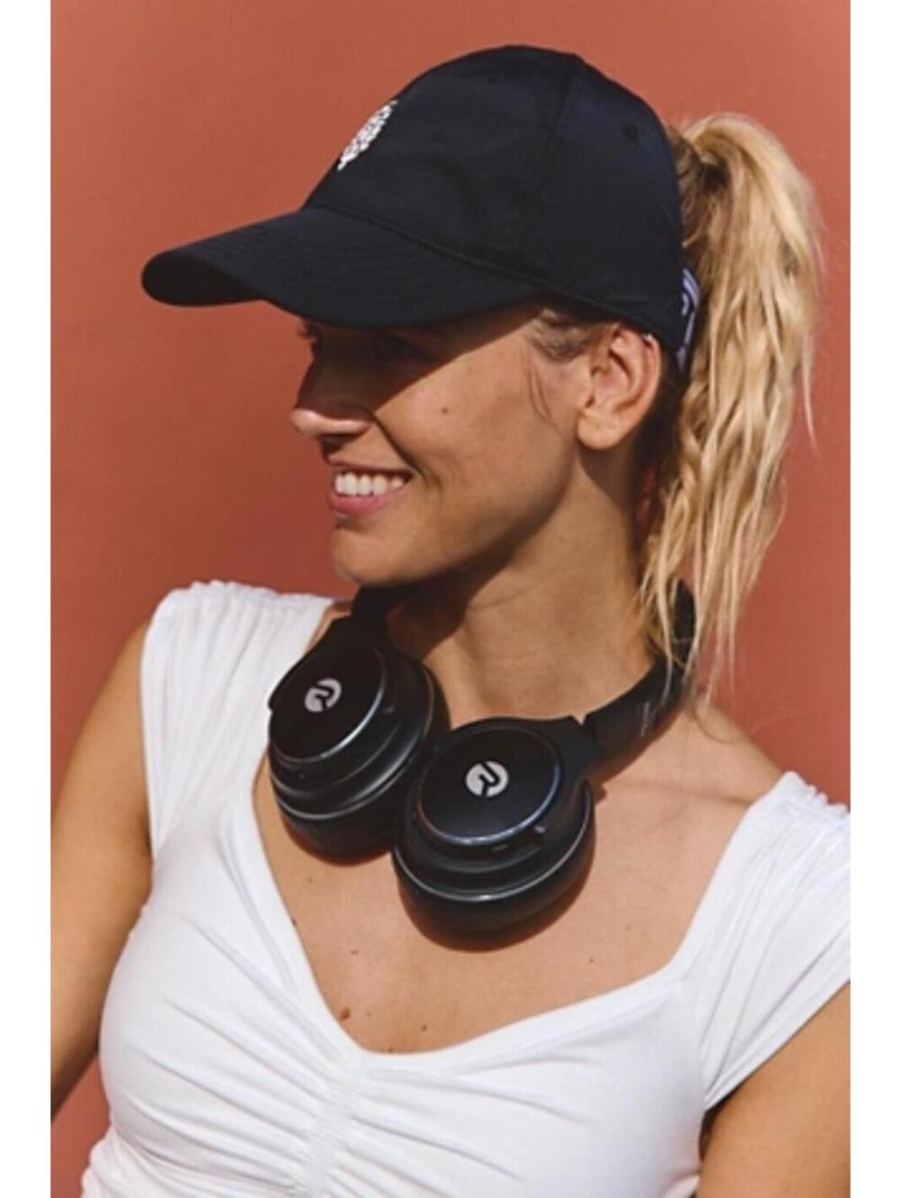 New with tags Free people movement game time cap black